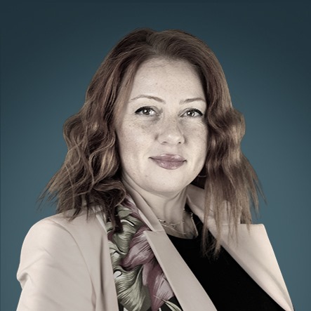 Reina Takla Reina Takla